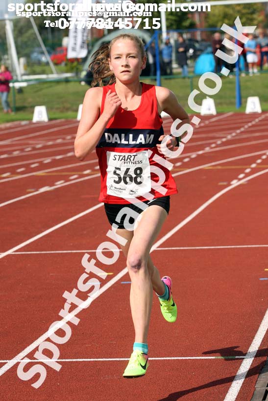 Womens under-17s 3000 metres, Northern Under-17s/U-15s and U13s Champs, Leigh Sports Village, Leigh. Photo: David T. Hewitson/Sports for All Pics
